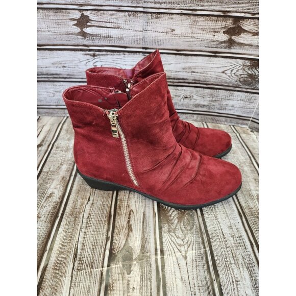 Serene Island Women 10 Faux Fur Suede Side Zip Slouche Bootie Red Small Heel - Picture 3 of 11